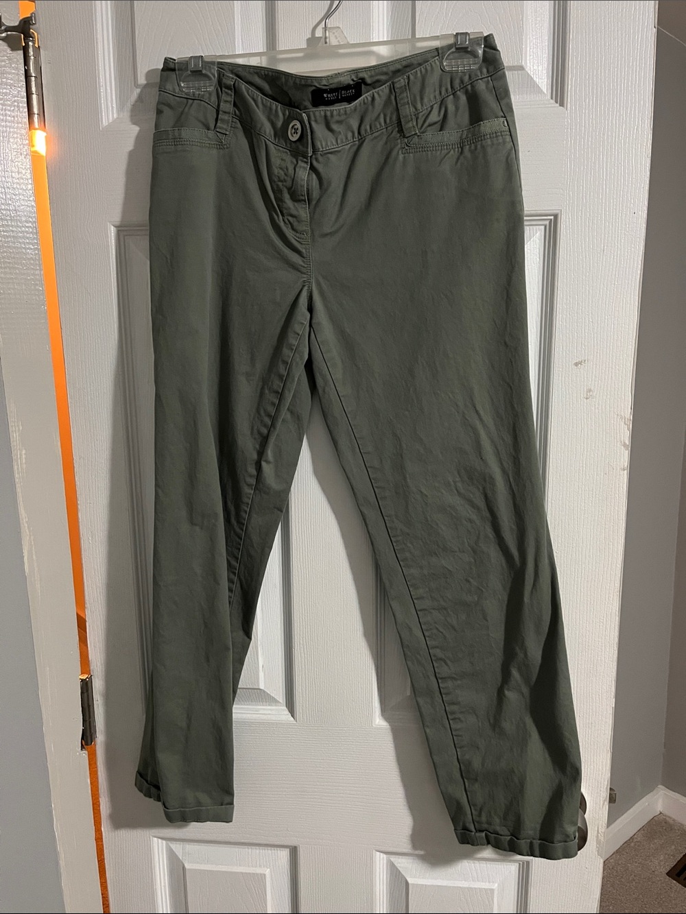 White House Black Market Green capris